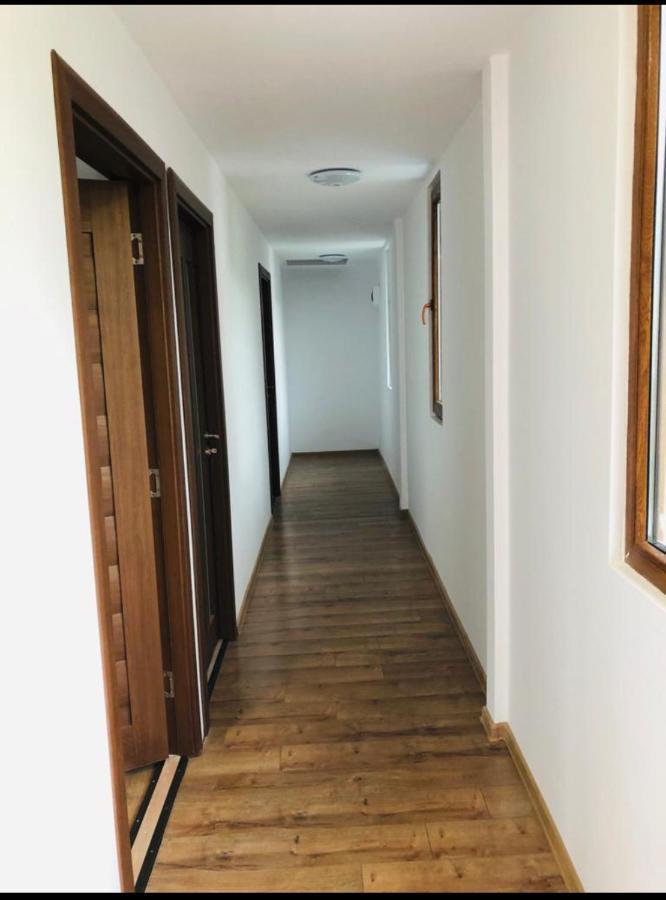 Escape Hotel Dubova Bagian luar foto